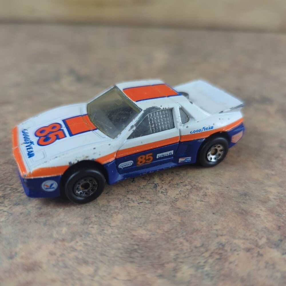 Vintage 1985 Matchbox Superfast 2 PONTIAC FIERO (white/blue) Goodyear‎ 85